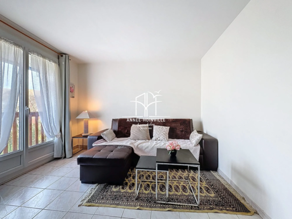 Appartement T2 lumineux avec balcon, parking à Touques proche Trouville-sur-Mer