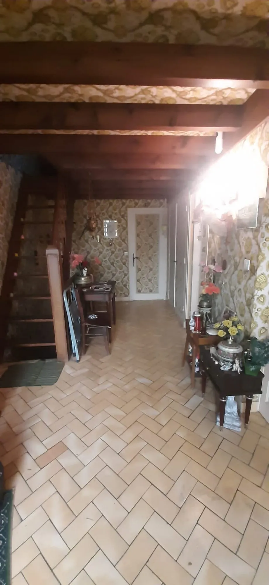 Grande maison familiale de 215 m² à Bazas avec studio et jardin 