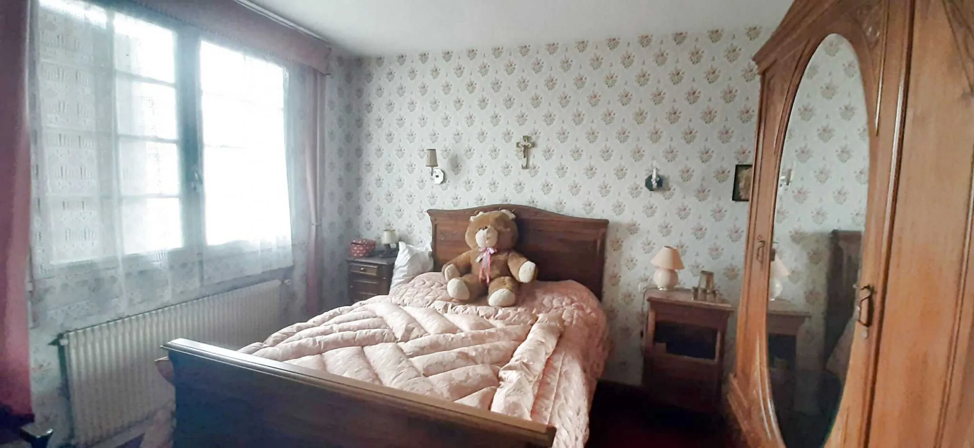 Grande maison familiale de 215 m² à Bazas avec studio et jardin 