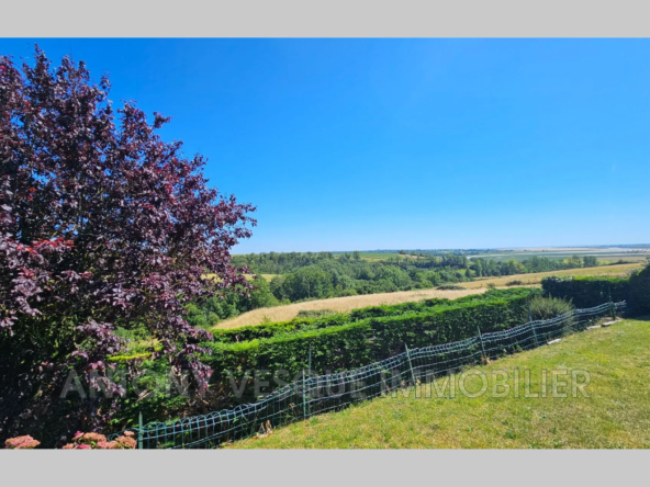 Maison à vendre à Tourville-sur-Sienne avec magnifique vue sur la Baie de Sienne