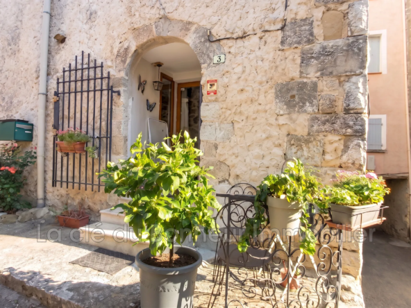Charmante maison de village rénovée de 91 m² à Riez, proche Gorges du Verdon