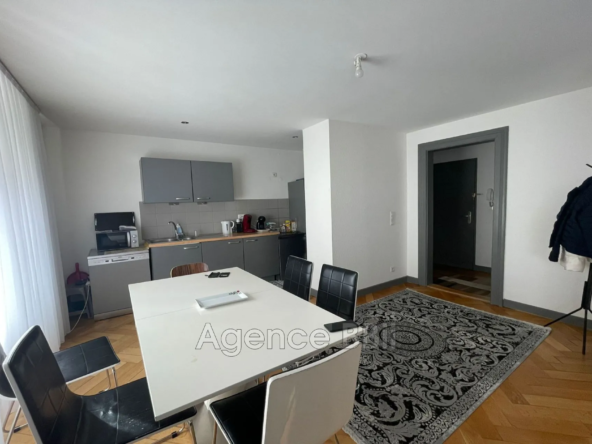 À vendre appartement de 108 m² avec 3 chambres à Mulhouse