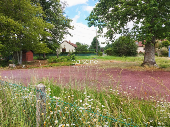 Terrain à vendre en campagne près de Grand Bourgtheroulde - 1069 m² avec CU positif