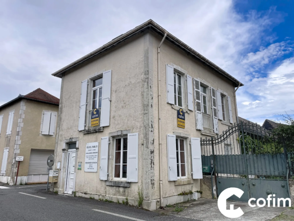 Maison de ville à rénover à Thèze – 129 m² avec potentiel
