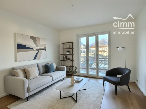 Charmant T3 avec vue exceptionnelle à Grenoble