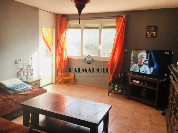 Salon Carrelage Appartement T3 à Perpignan Las Cobas - Investissement locatif fiable