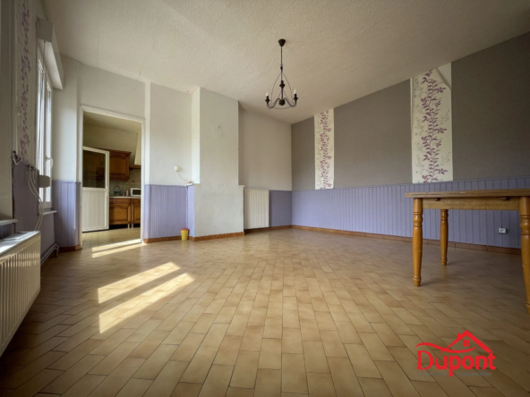 Maison à rénover de 78 m² avec 3 chambres, jardin et garage à Châtillon-sur-Oise
