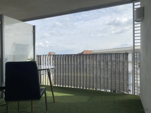 Appartement F2 à vendre à Thionville avec terrasse, cave et ascenseur