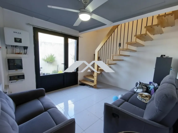 Maison récente de 102 m² au Ouaki avec jardin et fort potentiel d'aménagement