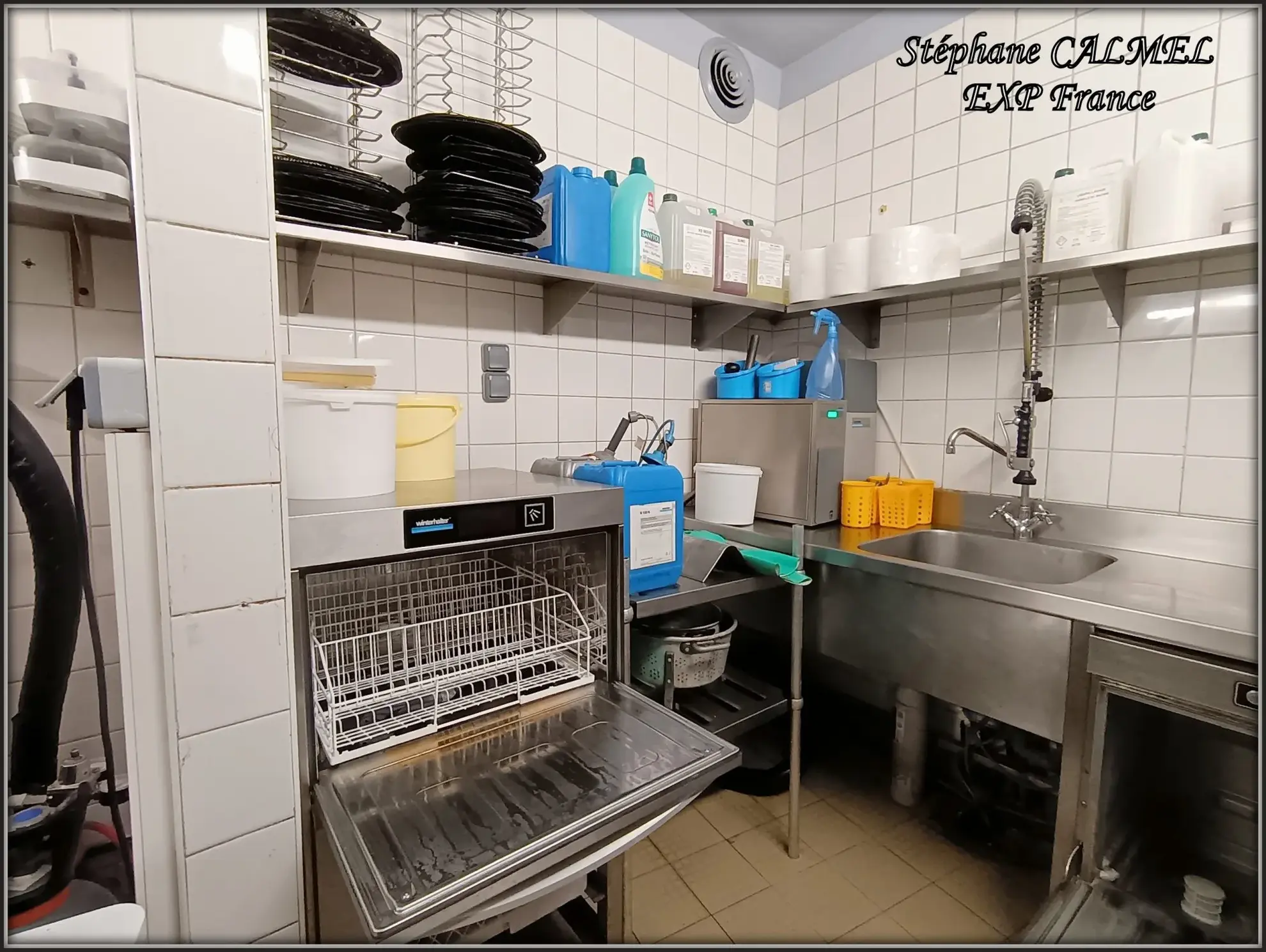 Fonds de commerce restaurant pizzeria à vendre à Bergerac - Emplacement stratégique 