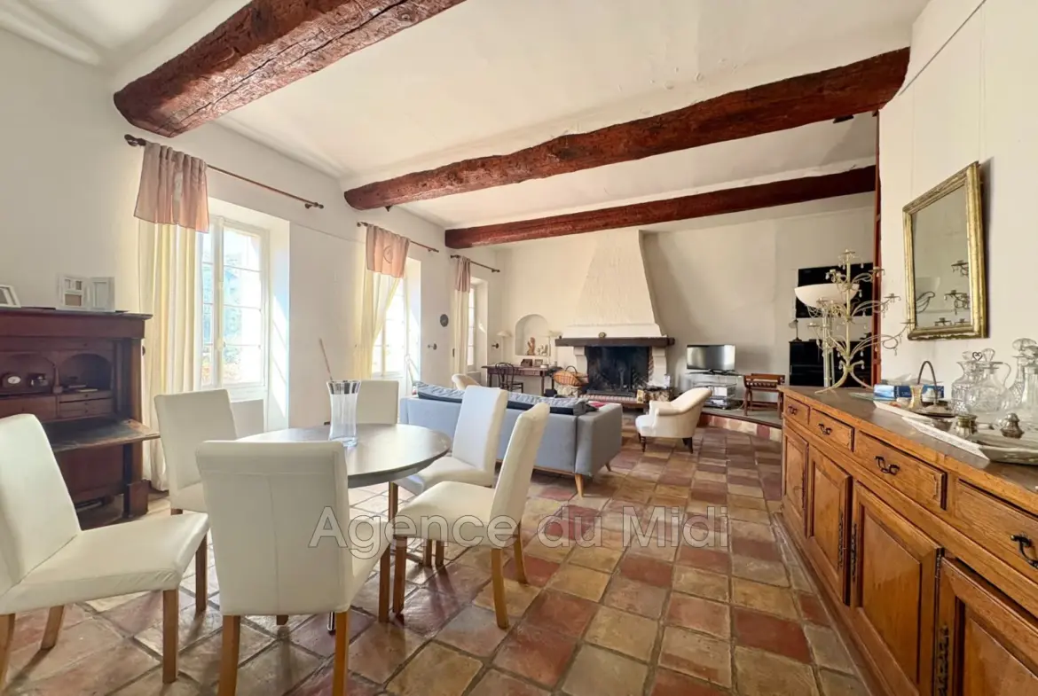 Vente maison de village 214 m² à Fitou avec jardin et garage 