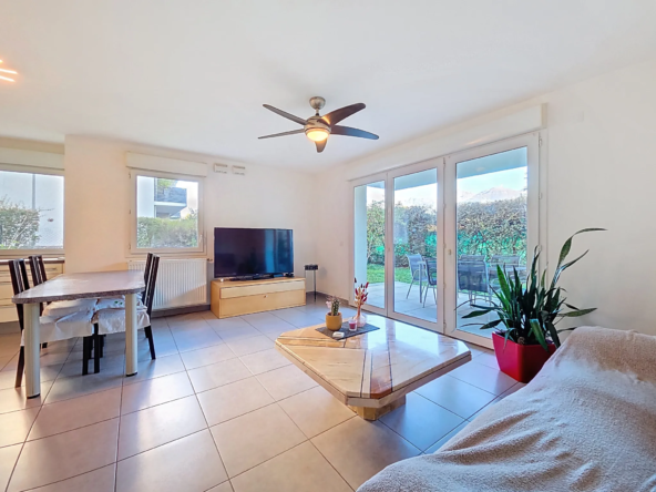 Appartement T3 en rez-de-jardin à Meylan avec jardin et parking