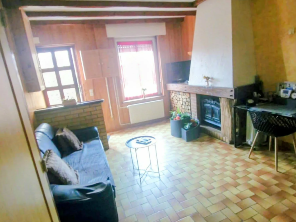 Maison Mitoyenne à Haubourdin avec Jardin, Garage et 3 Chambres