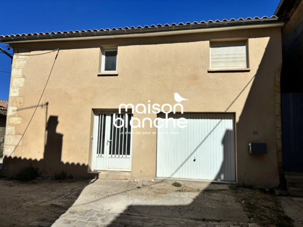 Maison de ville à vendre à Saint André de Cubzac avec deux chambres