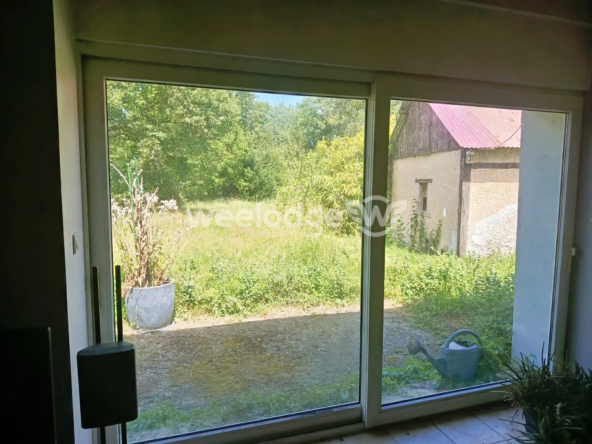 Charmante maison ancienne avec grand terrain à Oulches