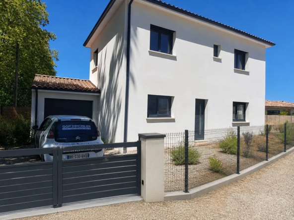 PHOTO EXTERIEUR IA Maison neuve à finir de 130 m² avec jardin et garage à Castelnau-d'Estrétefonds