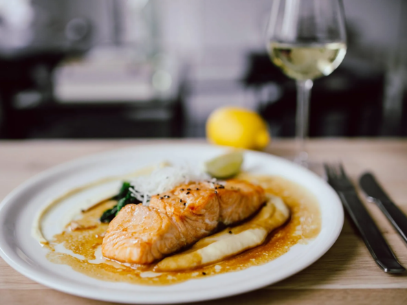 Restaurant traditionnel avec terrasse privée à Lozanne dans l'Ouest lyonnais