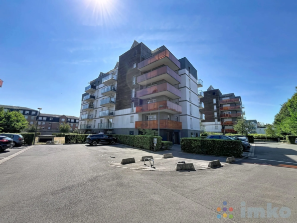 Appartement T2 avec balcon et parking à Croix – Résidence sécurisée