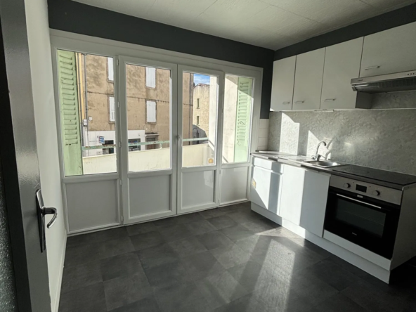 Appartements à vendre à La Voulte-sur-Rhône avec garage et cave, 67 m²