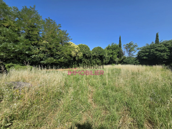 Terrain à vendre à L'Isle-sur-la-Sorgue de 662 m² en zone UC