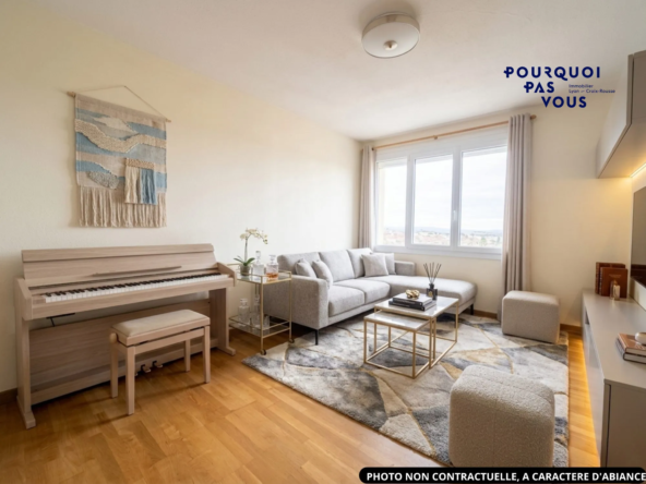 Bel appartement traversant de 66 m² avec balcon à Corbas - Vieux de 1974