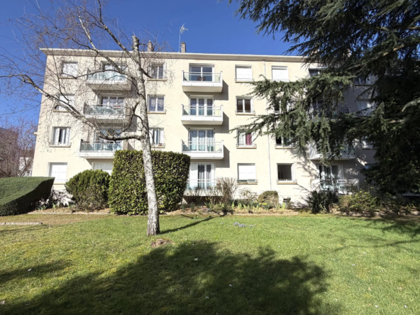 Appartement de 68m² avec 2 chambres et balcon à Saint-Jean-de-Braye