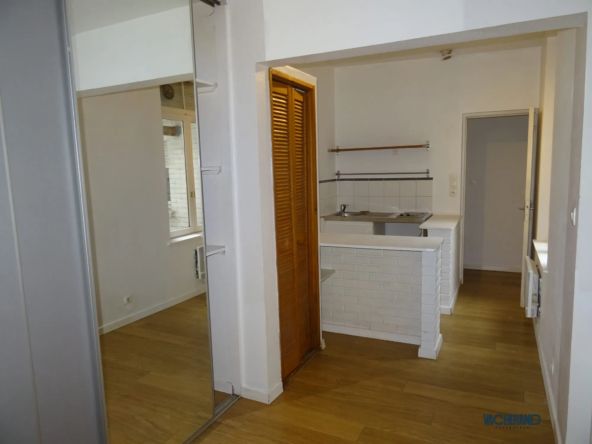 Appartement T2 à vendre à Lille (59000) - Vue sur cour, proximité transports