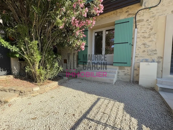 Appartement T2 à vendre à Vacqueyras avec cour, cave et garage