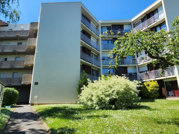 Appartement 3 pièces au Rez-de-Chaussée avec Cave et Parking à Franconville