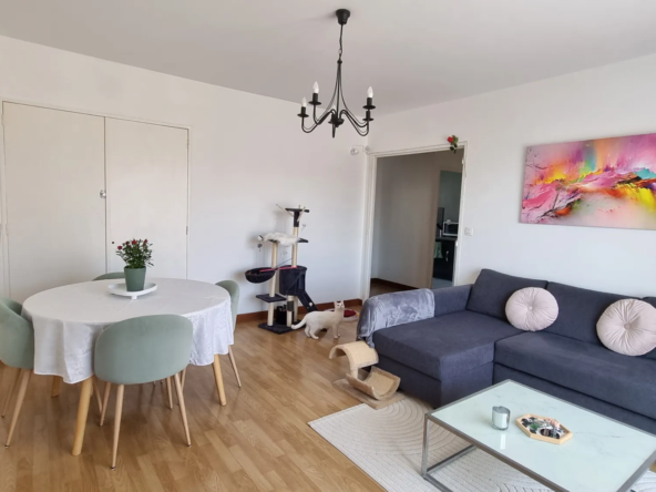 Appartement à vendre à Draguignan - 62 m2, loggia, bon rendement locatif