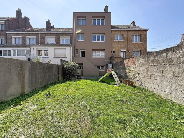 Charmante maison 4 chambres rénovée à Petite-Synthe - Lumineux jardin et garage