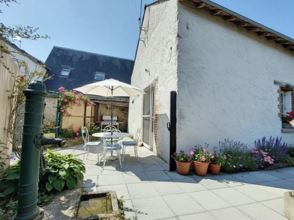 Maison en Centre-Bourg à Veigné – 65 m², 2 chambres, terrasse, sans travaux