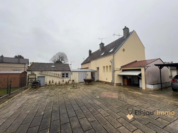Maison individuelle à vendre à Bar-sur-Aube – 57,94 m², garage et cour clôturée
