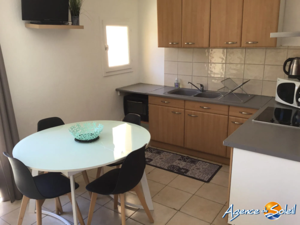 Appartement T2 avec mezzanine, grande terrasse et parking à Le Barcarès