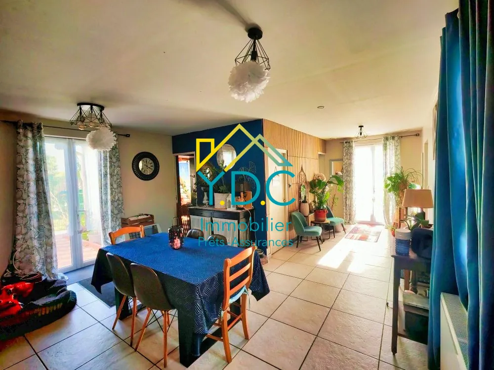 Maison familiale de 6 pièces, 152 m² à Rives-en-Seine, belle vie de plain-pied avec jardin 