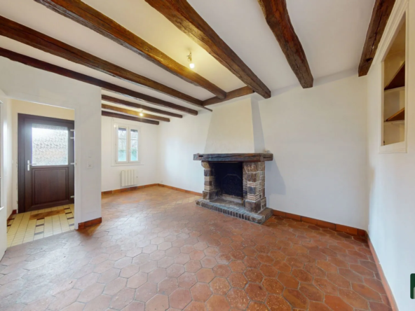 Maison de ville à vendre avec terrasse et cave à Villemeux-sur-Eure