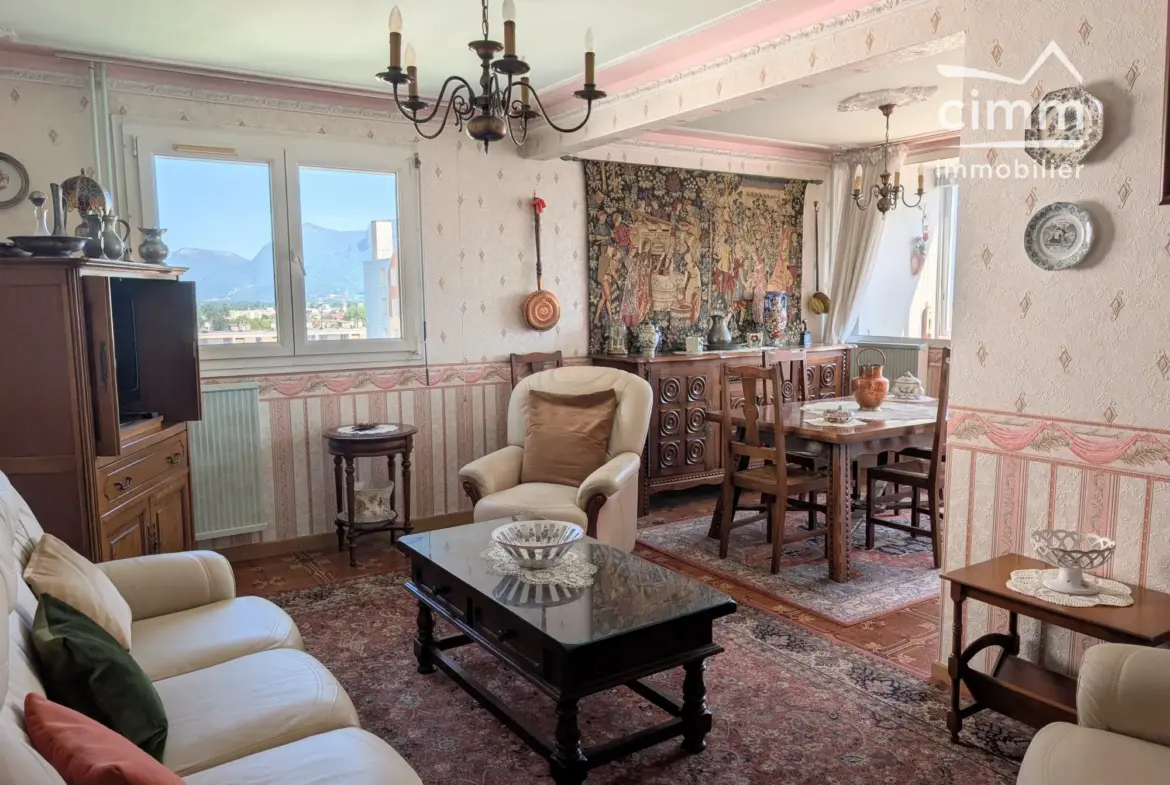 Appartement T4 lumineux à Sassenage avec balcon et cave, idéalement situé 
