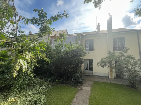 Maison à fort potentiel à Joué-lès-Tours près des commodités