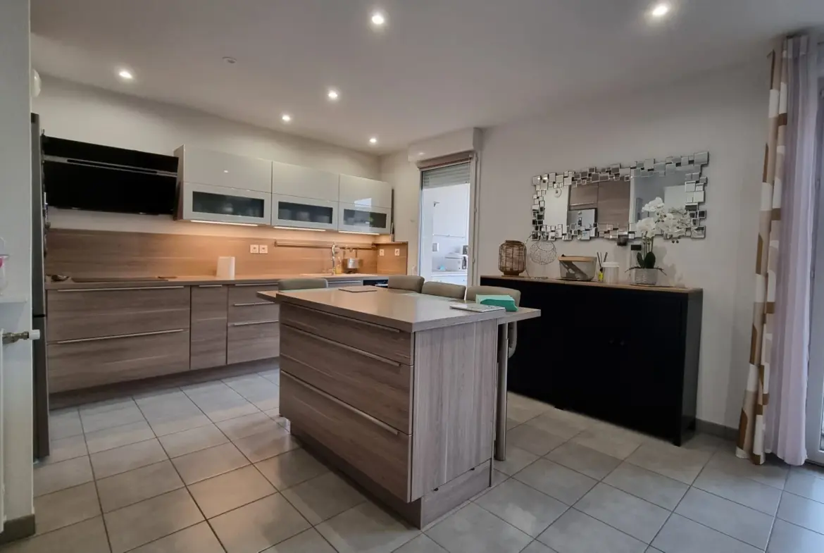 Appartement 3 pièces avec terrasse à Roques - Résidence récente 