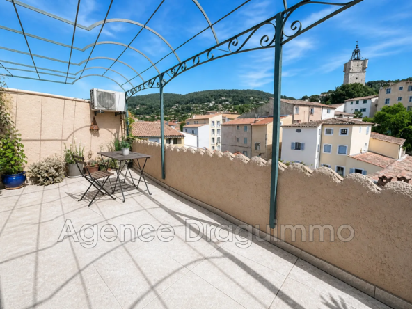 Vente Appartement Duplex 4 Pièces à Draguignan - 99 m² avec Terrasse