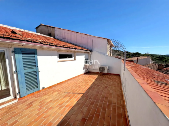 A vendre à Claviers - Duplex lumineux avec terrasse et cave dans petite copropriété