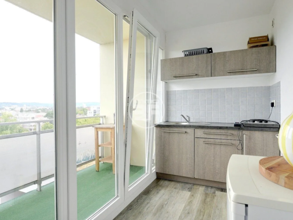 Studio avec balcon en plein centre-ville de Saint-Louis - Investissement sécurisé