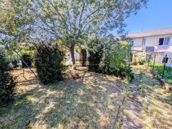 Maison à Châtellerault avec 4 chambres, garage et jardin – Opportunité idéale