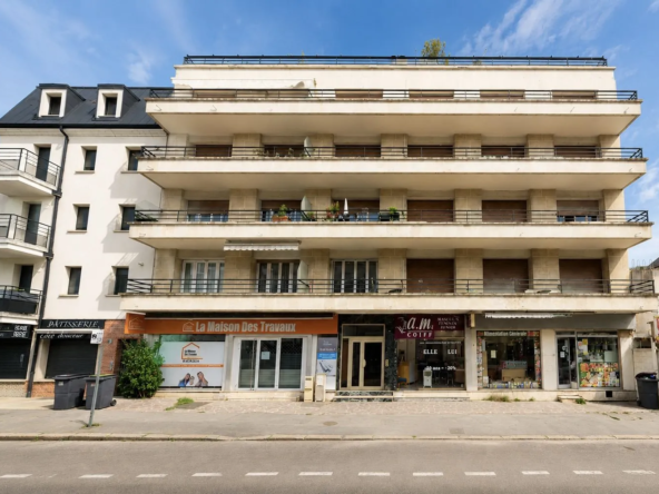 Studio à Sartrouville - Investissement locatif avec cave, proche gare, excellent état