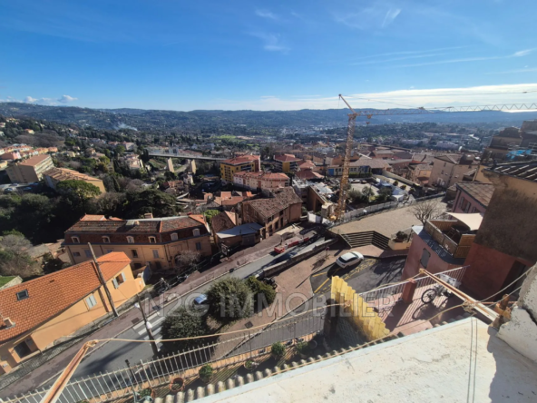 Charmant studio avec vue imprenable au centre de Grasse - Idéal investissement
