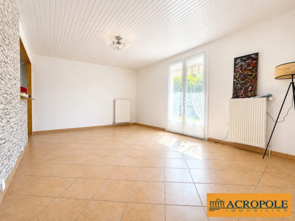 Maison à vendre à Gien de 85 m² avec garage et terrain de 415 m²