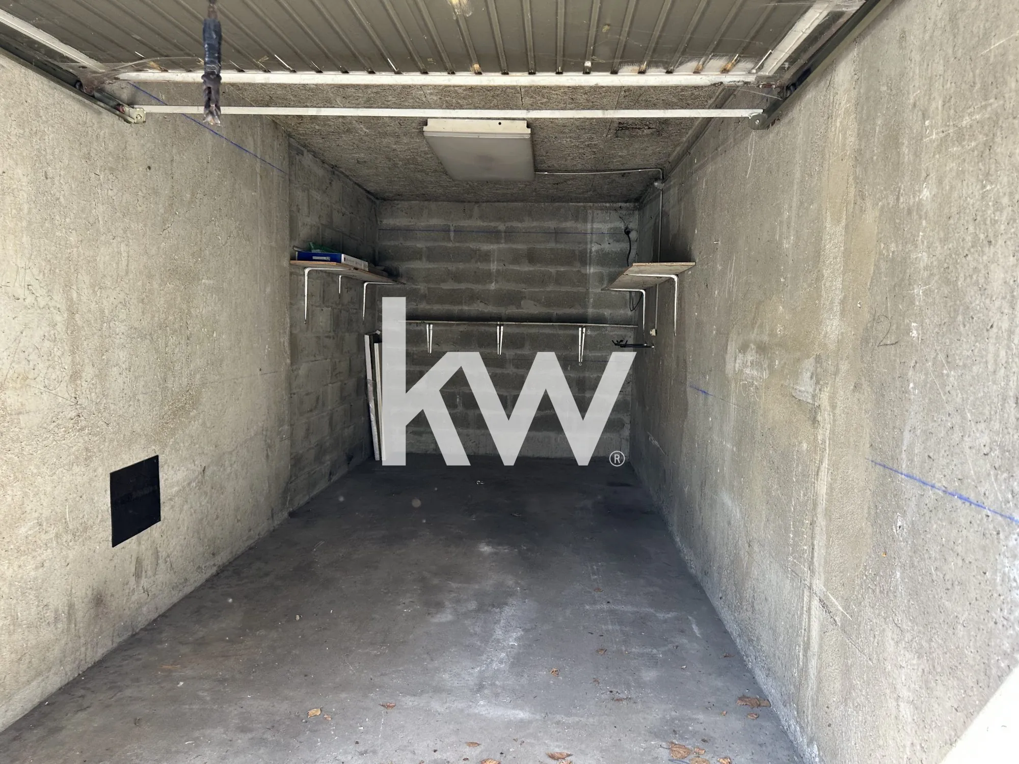 Appartement T4 à vendre à Saint-Étienne – 75 m² avec cave et garage 