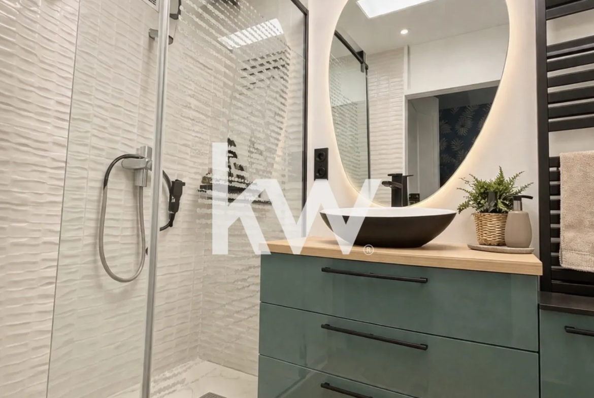 Appartement T4 à vendre à Saint-Étienne – 75 m² avec cave et garage 