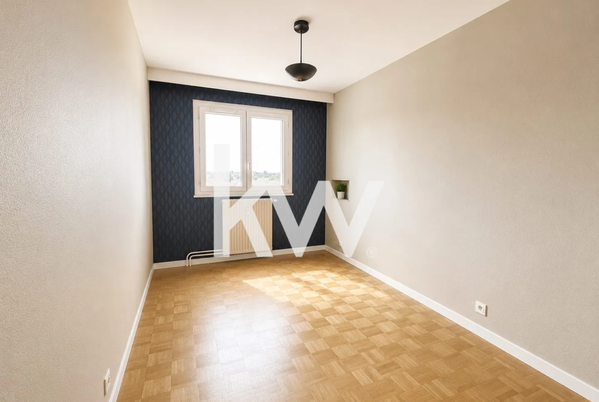 Appartement T4 à vendre à Saint-Étienne – 75 m² avec cave et garage 