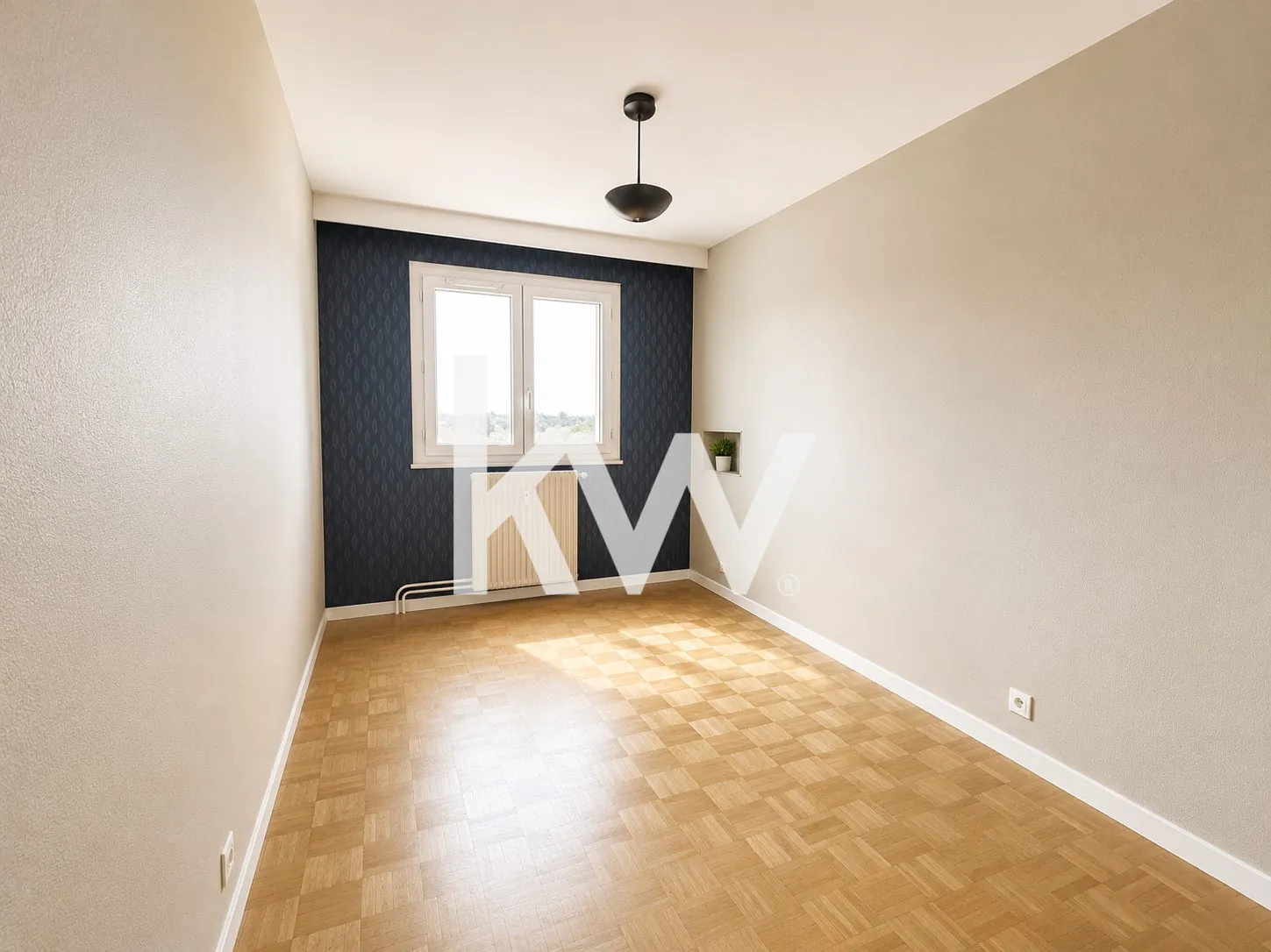 Appartement T4 à vendre à Saint-Étienne – 75 m² avec cave et garage 